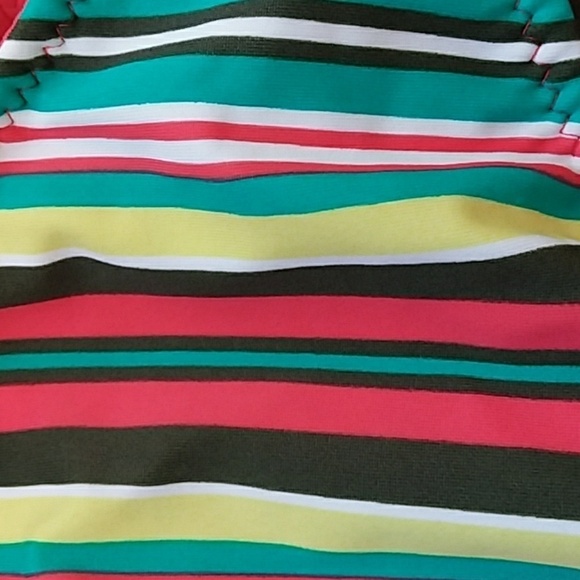 Xhilaration triangle padded reversible bikini top - Picture 4 of 6